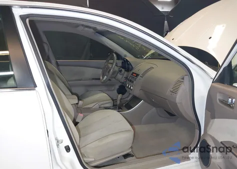 2006 Nissan Altima 2.5 S from USA, damaged, VIN 1N4AL11D66N412461